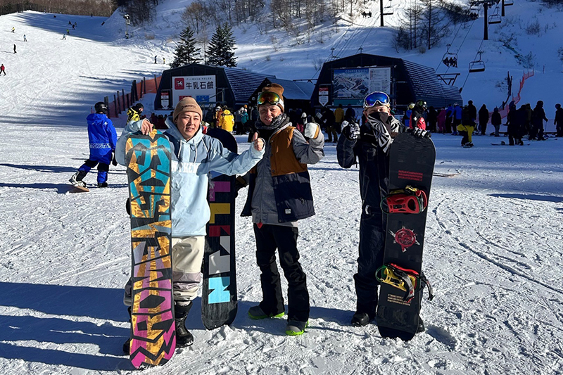 社員旅行でスノボー(^^♪